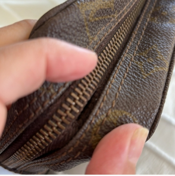 Louis VuittonTrousse de Toilette leather vanity case 23 - Picture 5 of 5